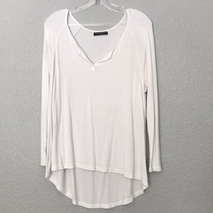 BRANDY MELVILLE TOP